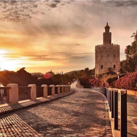 Apartamento Triana Center Sevilla Exteriör bild